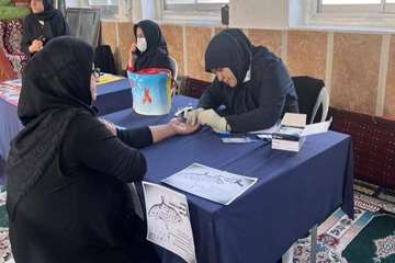 برگزاری برنامه جهادی ویزیت رایگان در طرازکوه به مناسبت هفته بسیج